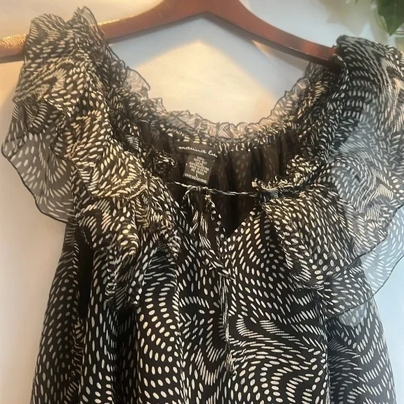 Marina Luna Modern Silk Top - Picture 3 of 6